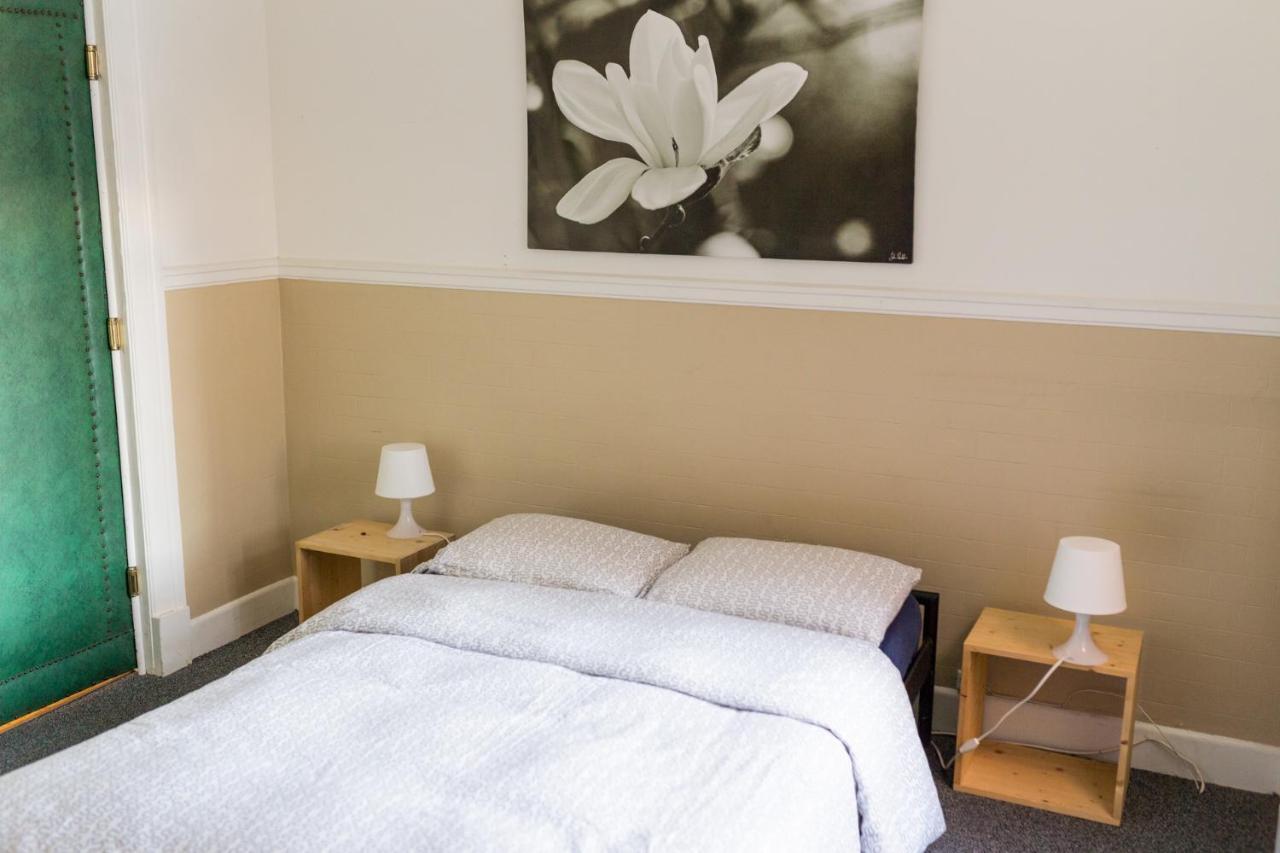 Bed and Breakfast Le 9 Et Demi à Montréal Extérieur photo